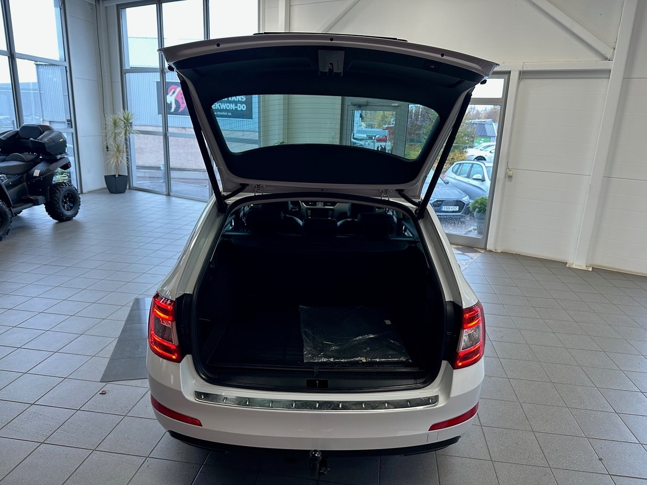 Skoda Octavia 1.4 TSI Style 2017, bild 7/10