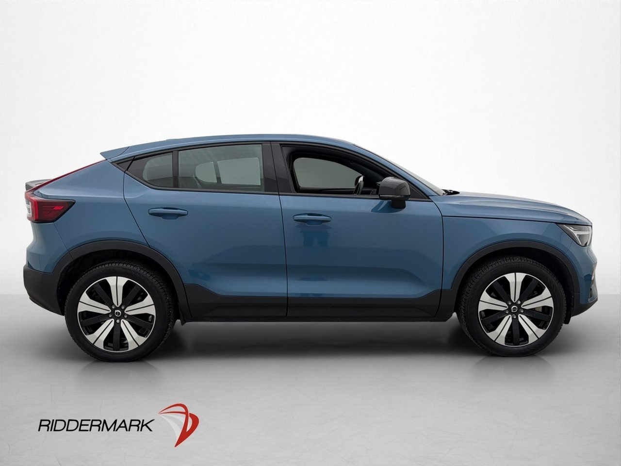 Volvo C40 Plus 2023, kuva 9/10