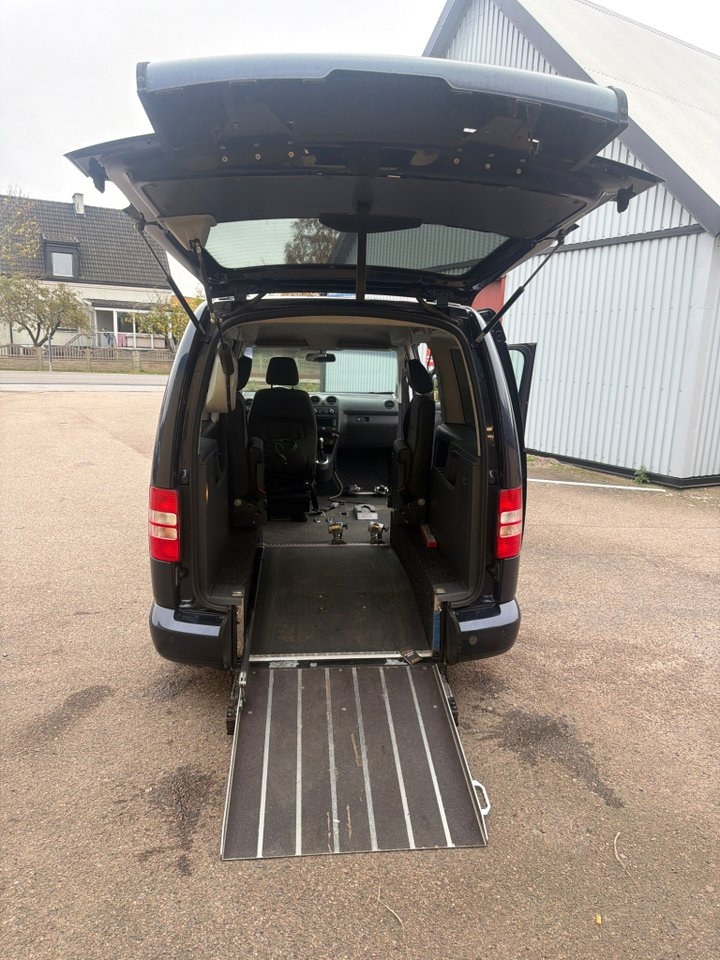 Volkswagen Caddy Maxi 1.6 TDI 2013, bild 6/10