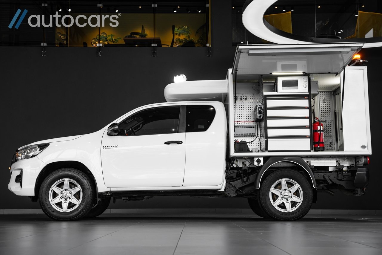 Toyota Hilux 2.4 D-4D 2019, bild 6/10