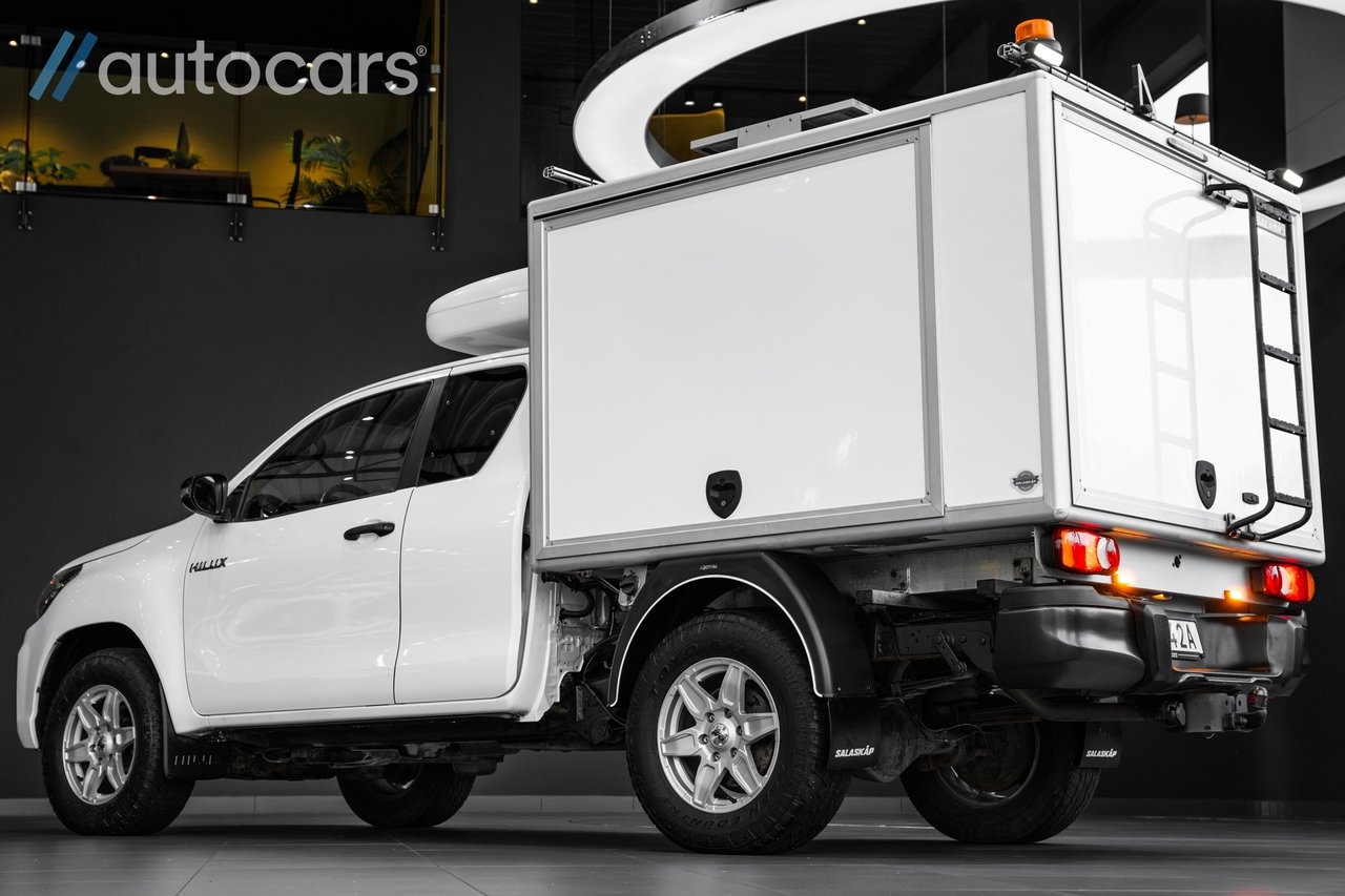 Toyota Hilux 2.4 D-4D 2019, bild 5/10