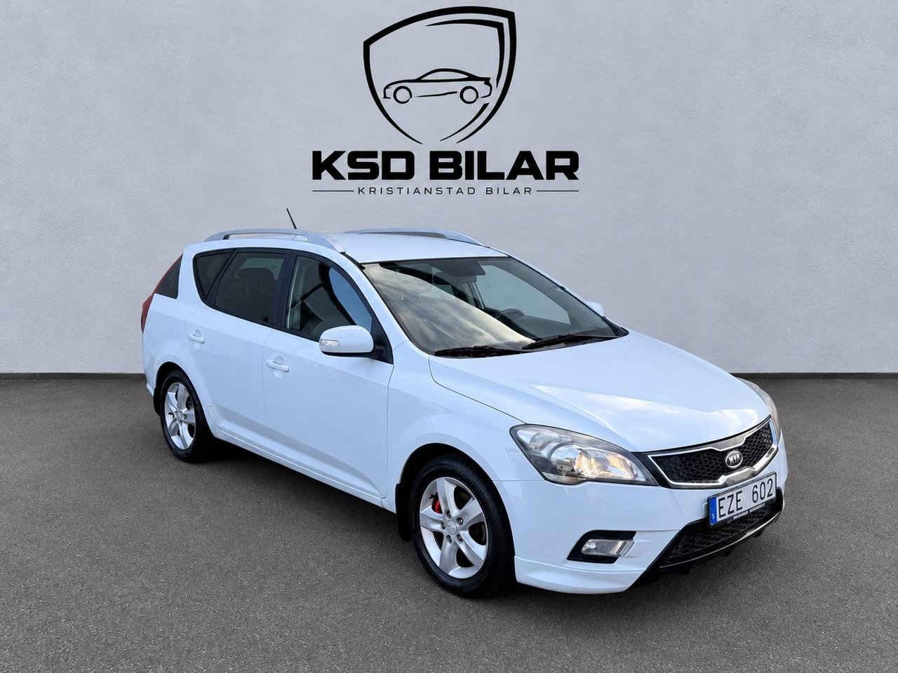 Kia Ceed 1.6 CRDi 128 2012, bild 2/10