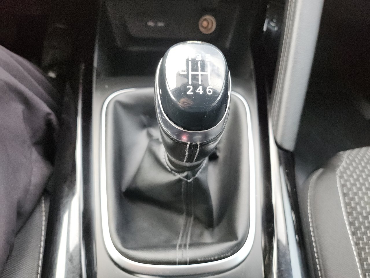 Renault Kadjar dCi 110 Limited 2018, bild 5/10