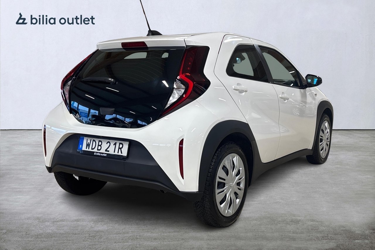 Toyota Aygo X 2024, bild 6/10