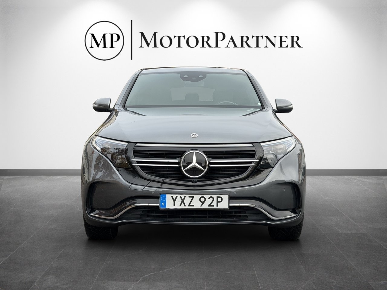 Mercedes-Benz EQC 400 AMG Line 2021, kuva 3/10