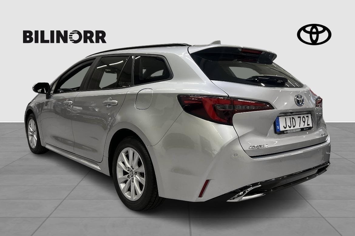 Toyota Corolla 1.8 Hybrid Active Plus 2024, bild 3/10