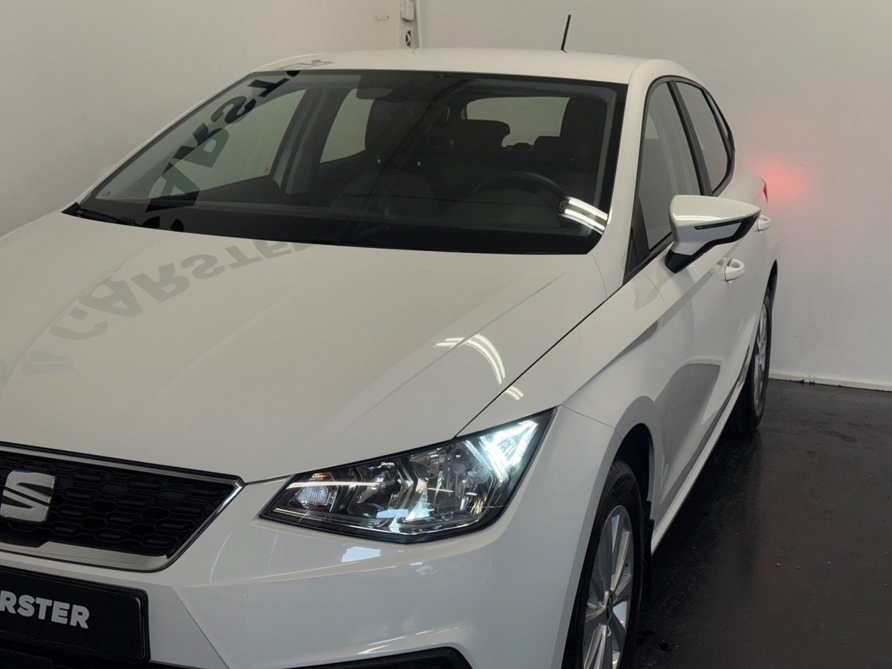 Seat Ibiza 1.0 TSI Style 2020, bild 2/10