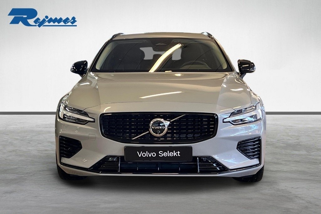 Volvo V60 Plus Dark Nordic 2025, bild 4/10