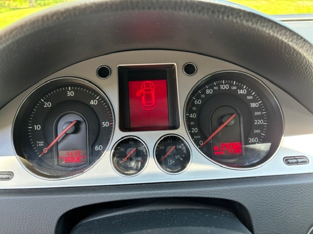 Volkswagen Passat 2008, bild 7/9