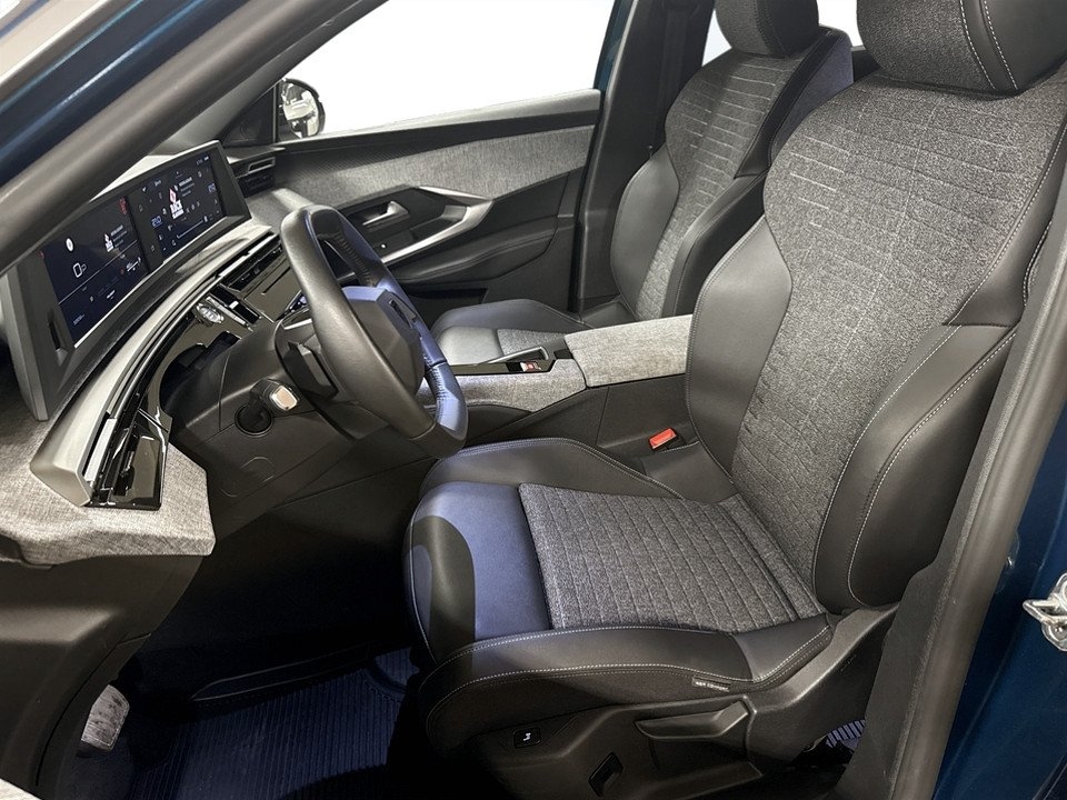 Peugeot 3008 1.2 Hybrid 145 Allure 2025, bild 4/10