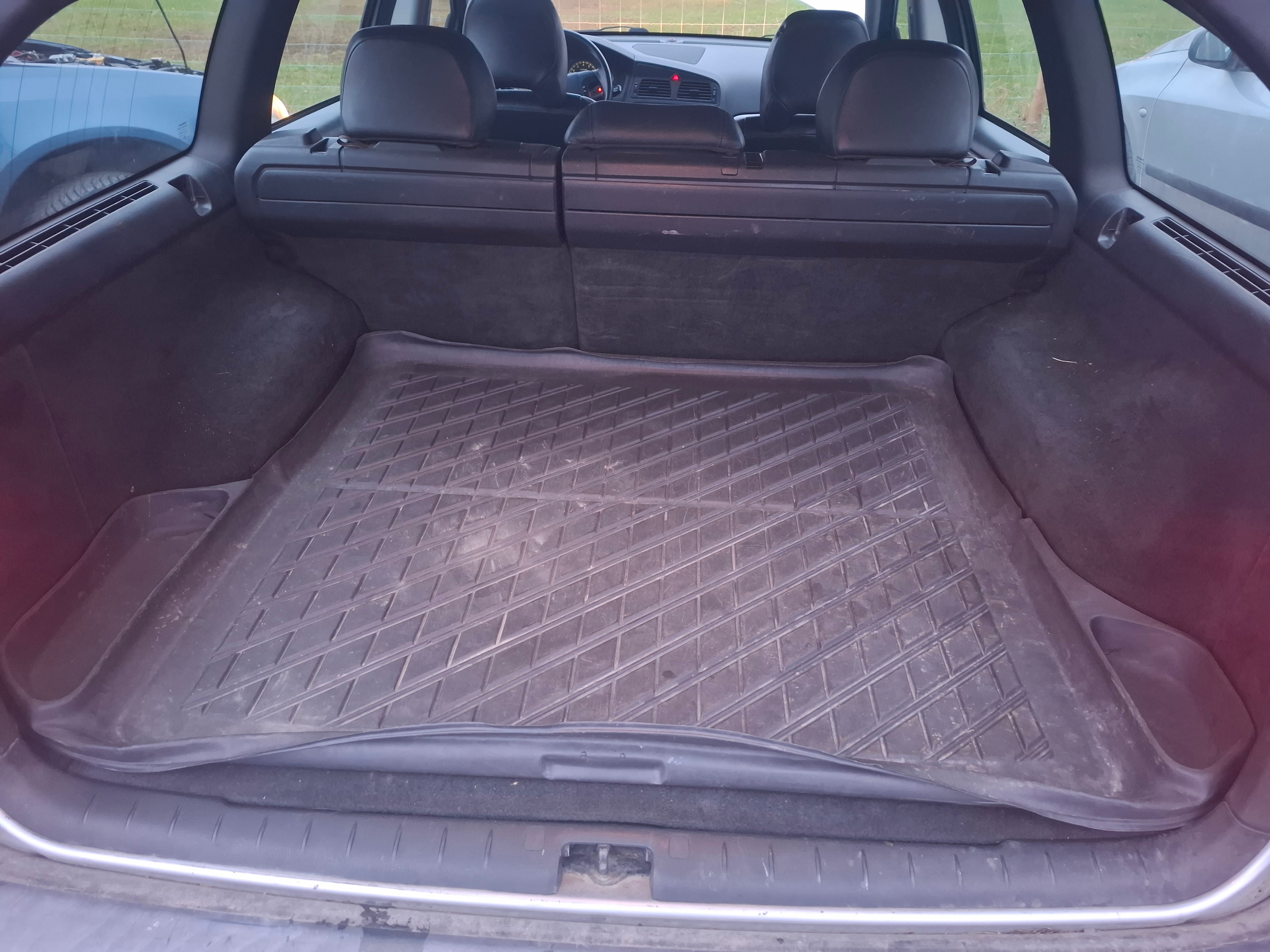 Volvo V70 2.4 2004, kuva 5/5