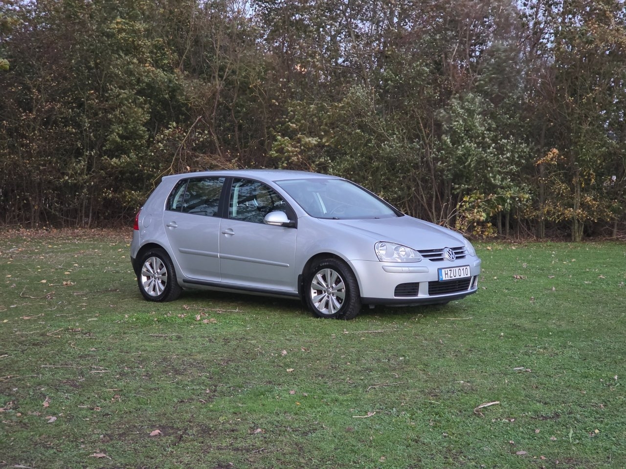 Volkswagen Golf 1.6 Trendline 2009, bild 4/10