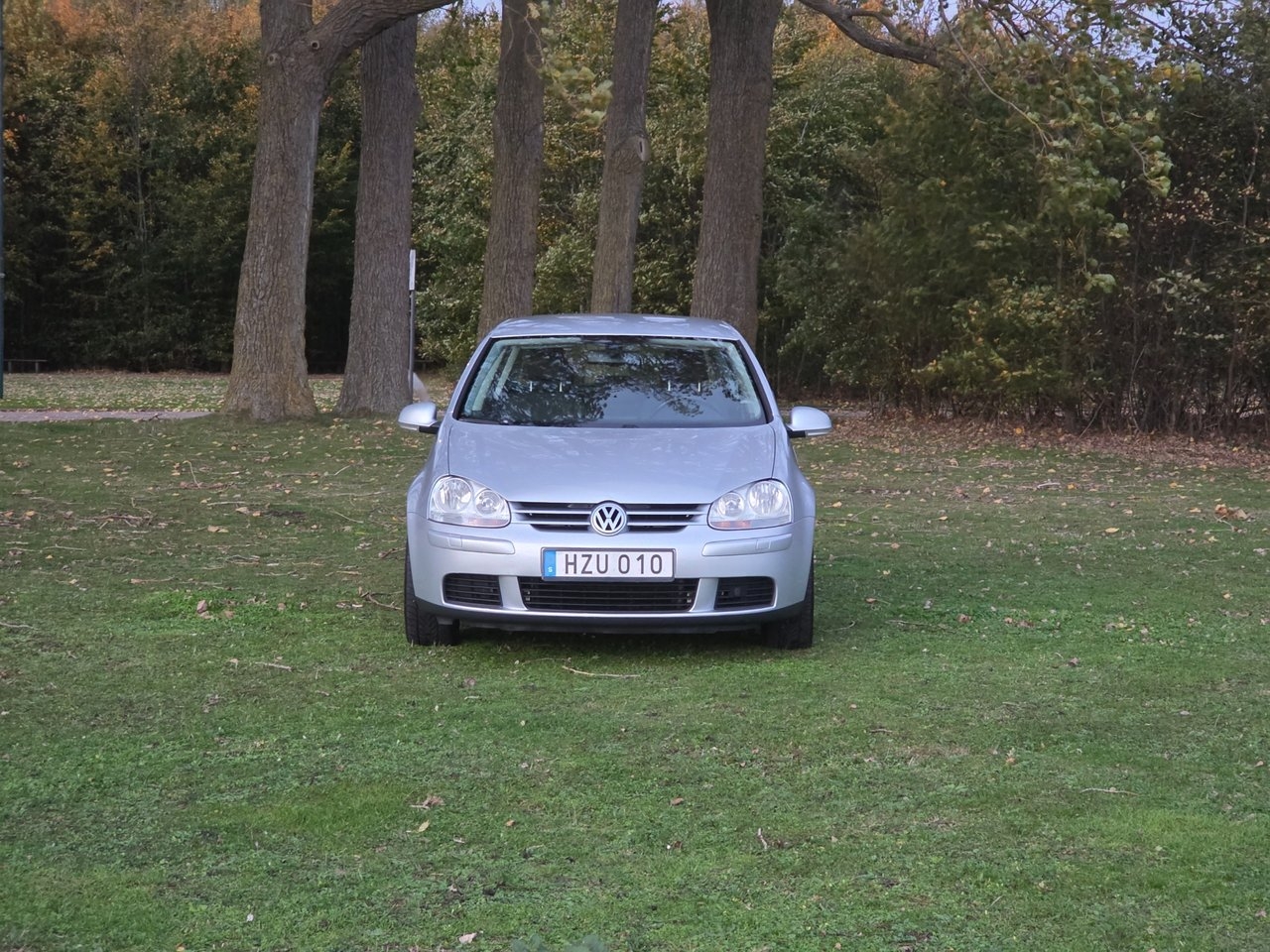Volkswagen Golf 1.6 Trendline 2009, bild 2/10