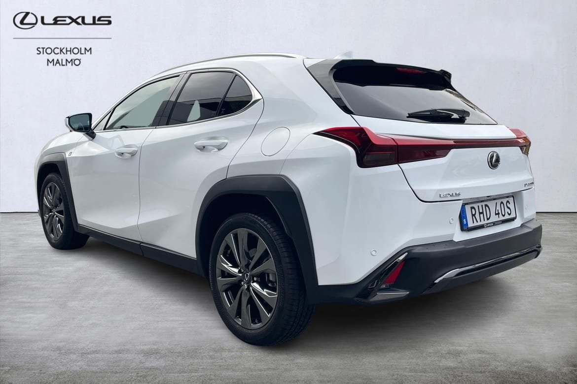 Lexus UX 300h F Sport Design 2026, bild 6/10