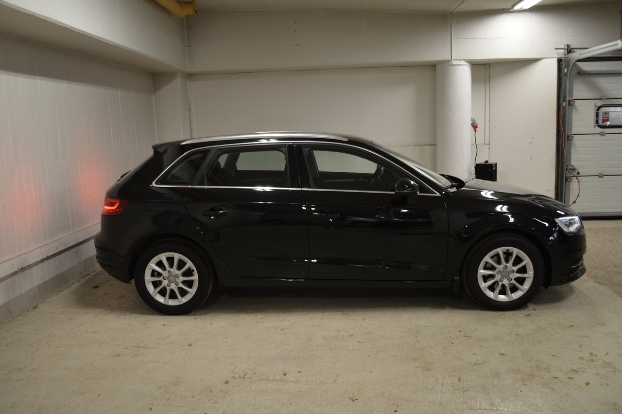 Audi A3 1.2 TFSI Attraction 2016, bild 5/10