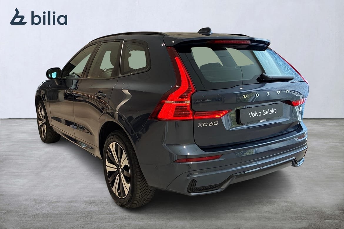 Volvo XC60 T6 Plus Dark 2024, bild 4/10