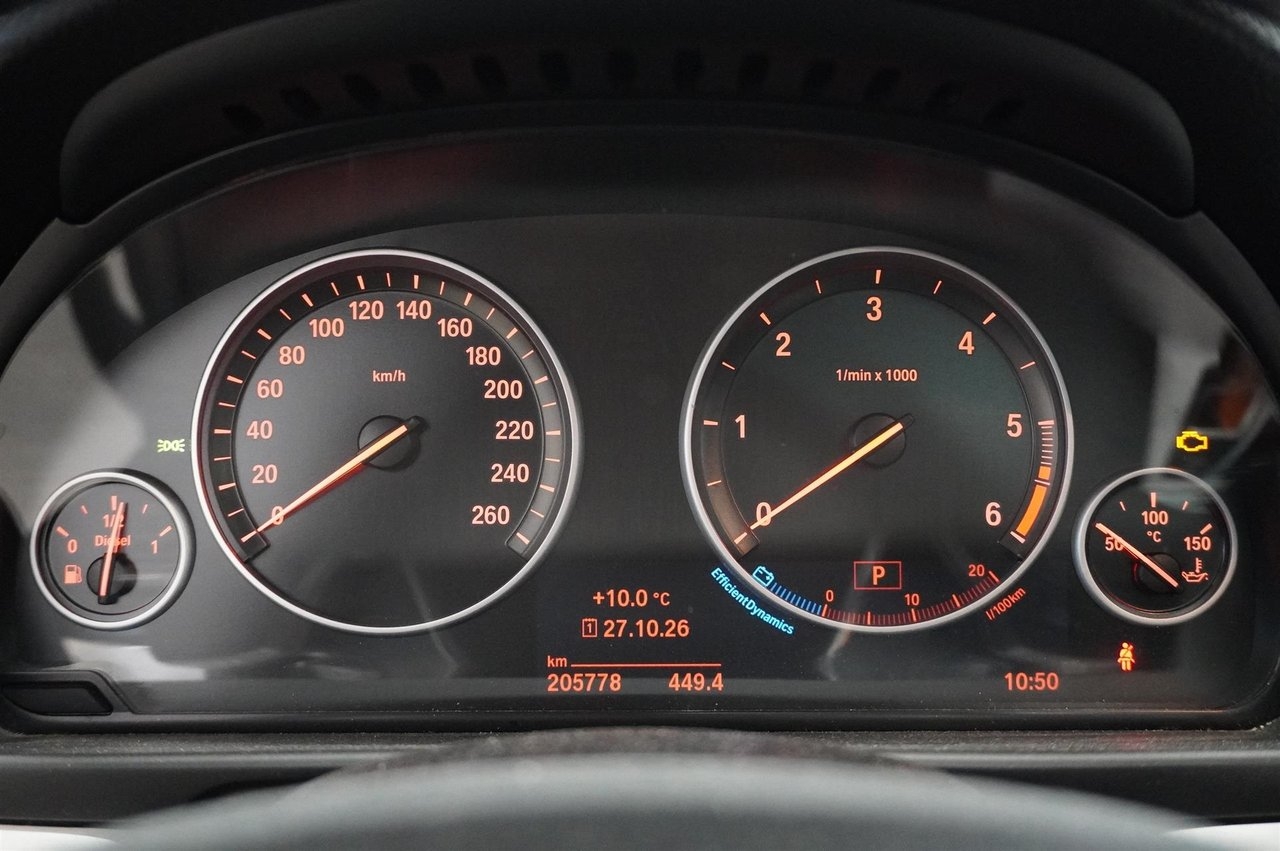BMW 520d 2017, bild 6/10