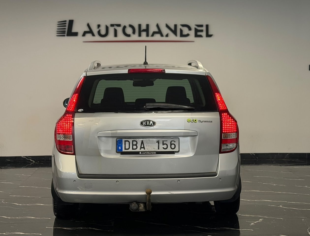 Kia Ceed 1.6 CRDi 115 2010, bild 5/10