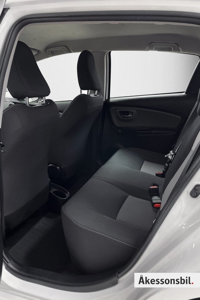 Toyota Yaris 1.5 Active 2020, bild 6/7
