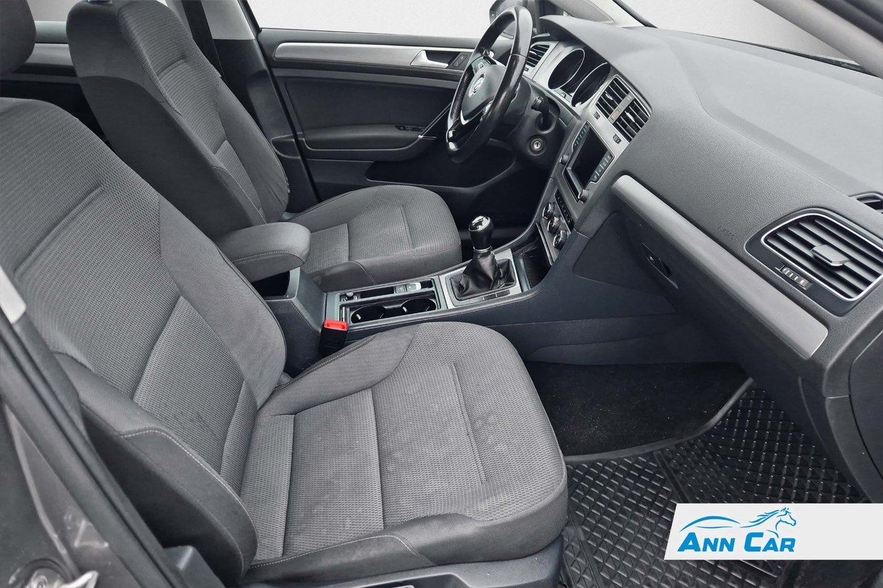 Volkswagen Golf 1.2 TSI 2016, bild 6/9