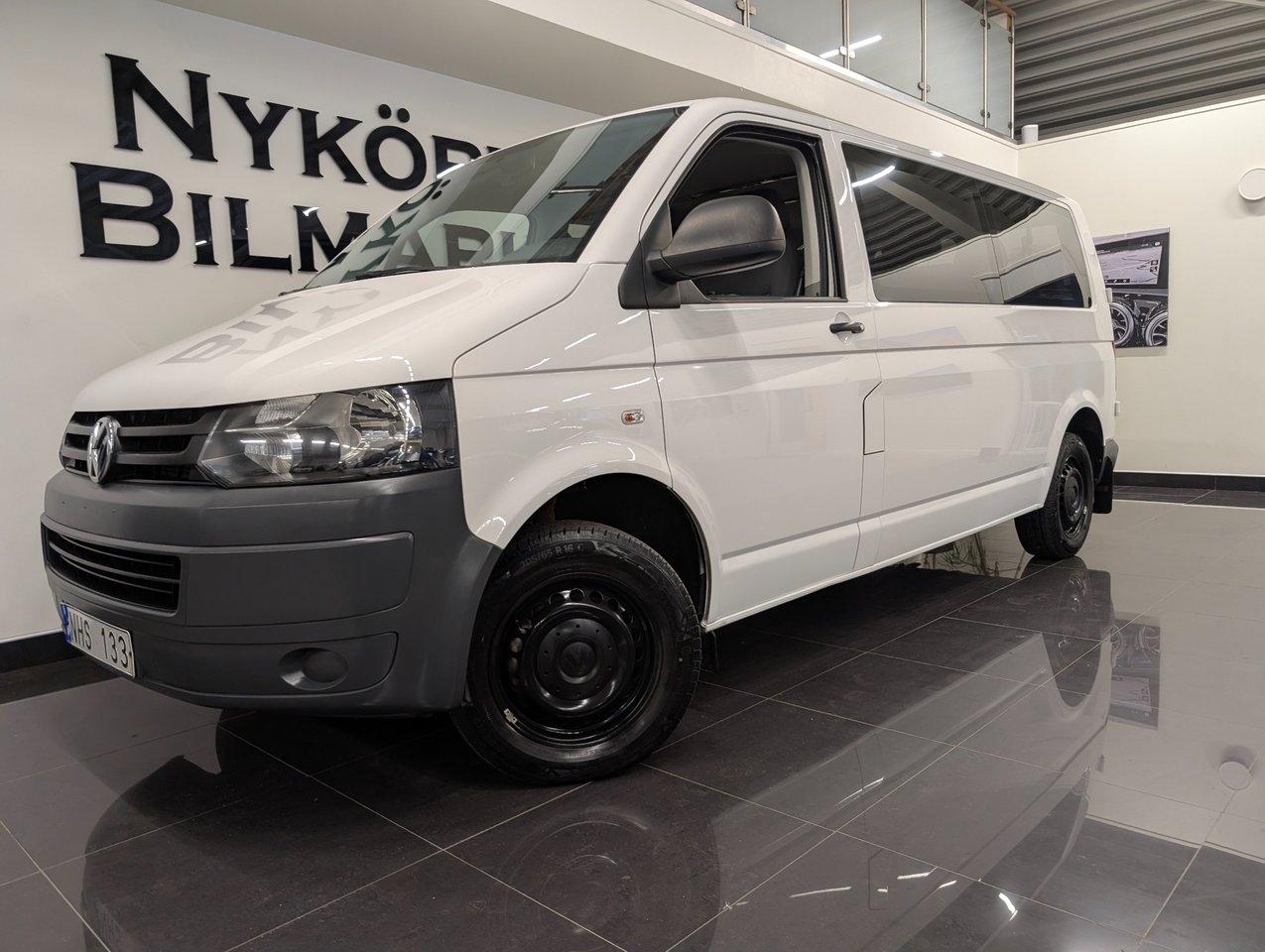 Volkswagen Caravelle 2.0 TDI Trendline 2013, bild 2/10