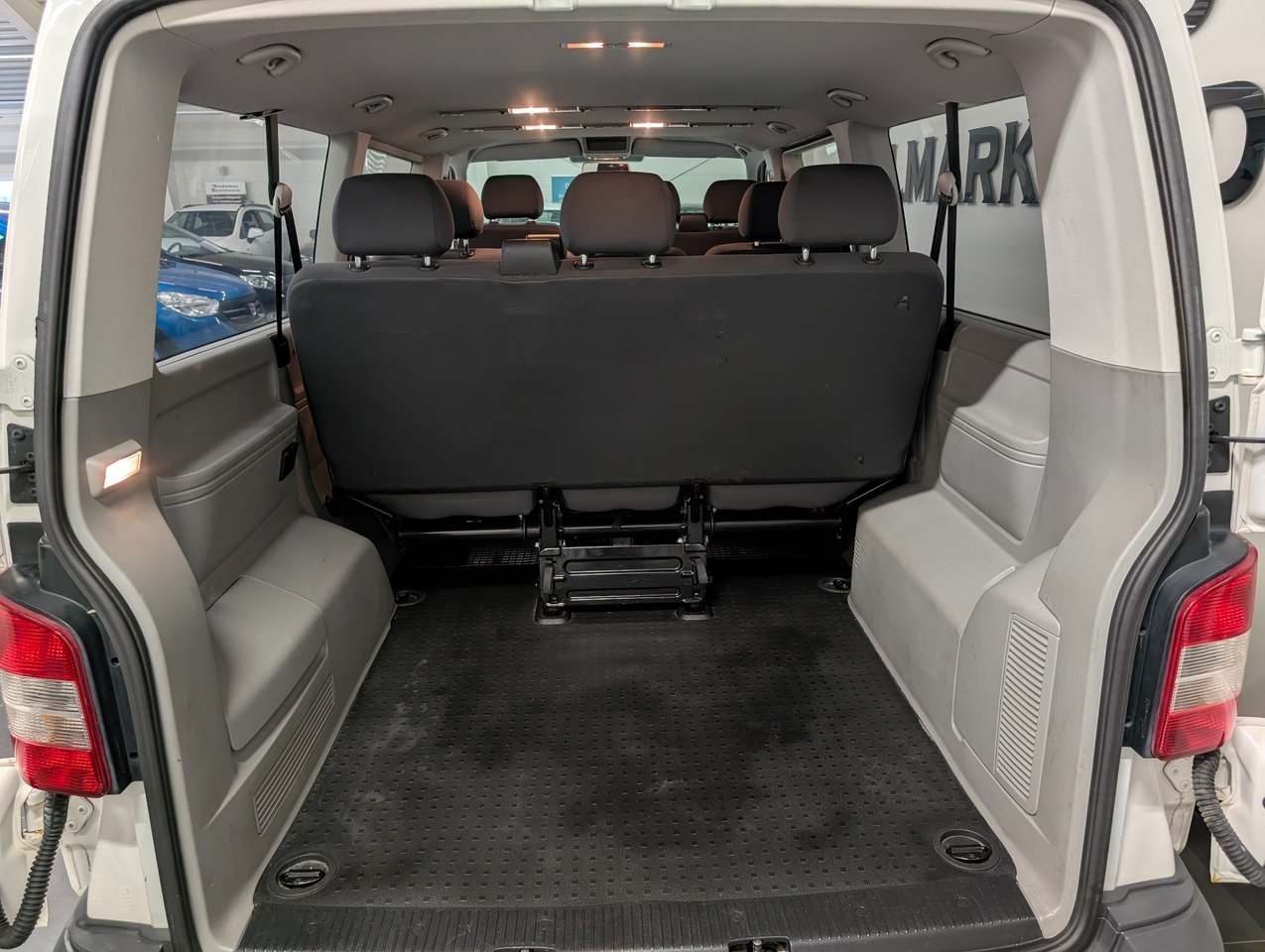 Volkswagen Caravelle 2.0 TDI Trendline 2013, bild 5/10