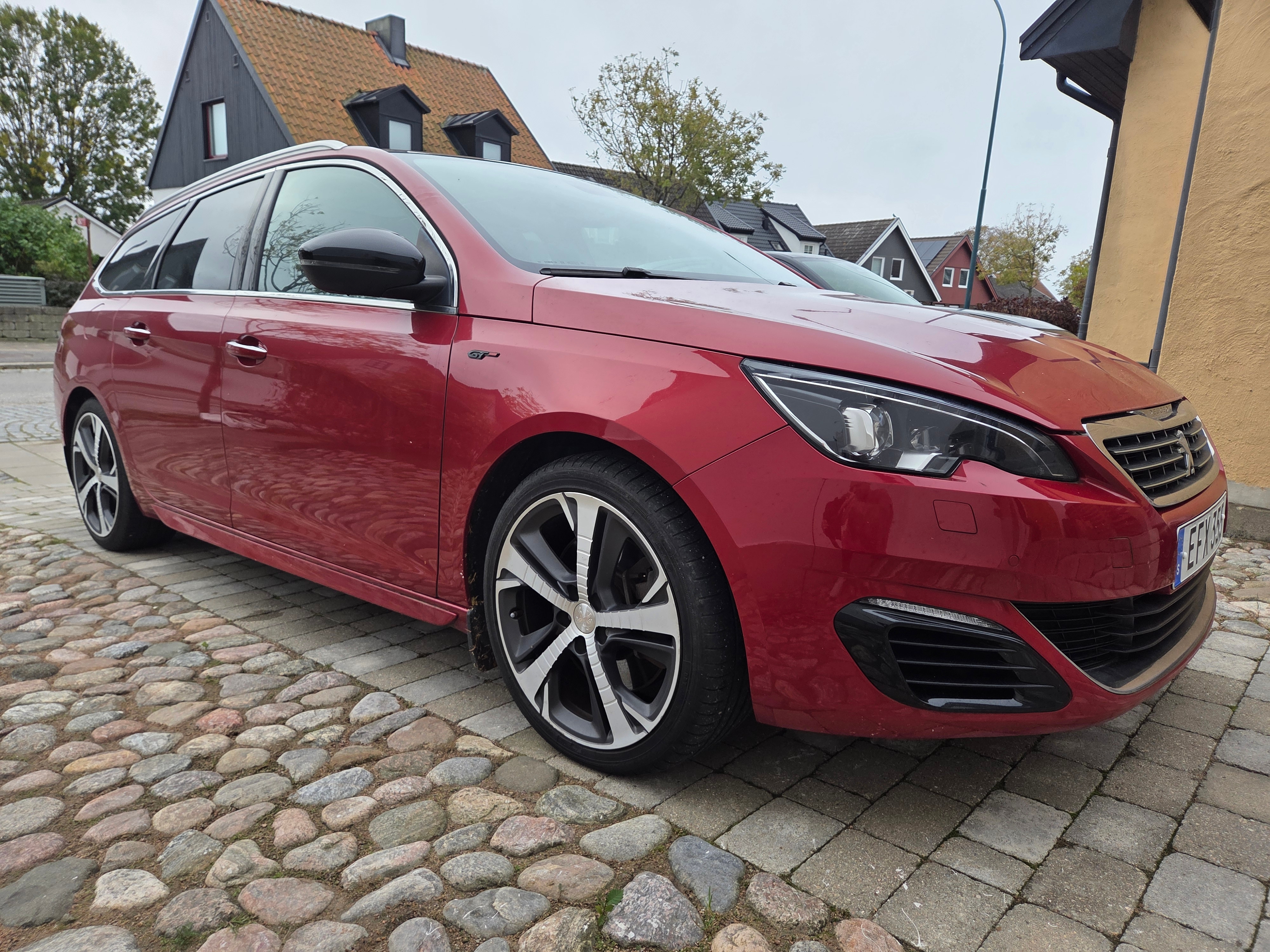 Peugeot 308 BlueHDi 180 GT 2015, bild 3/10