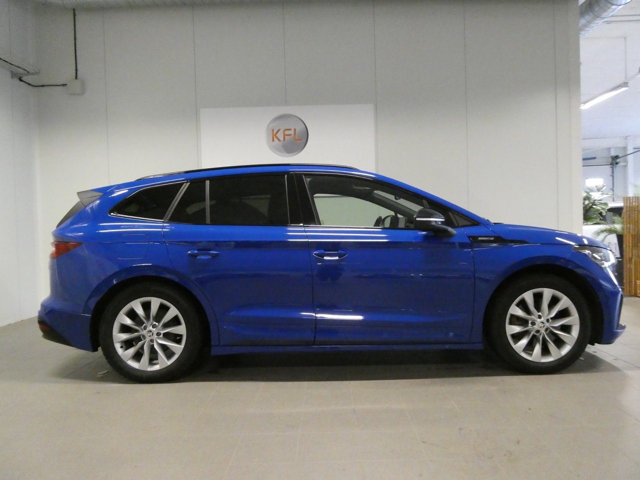 Skoda Enyaq 80 iV Sportline 2023, kuva 9/10