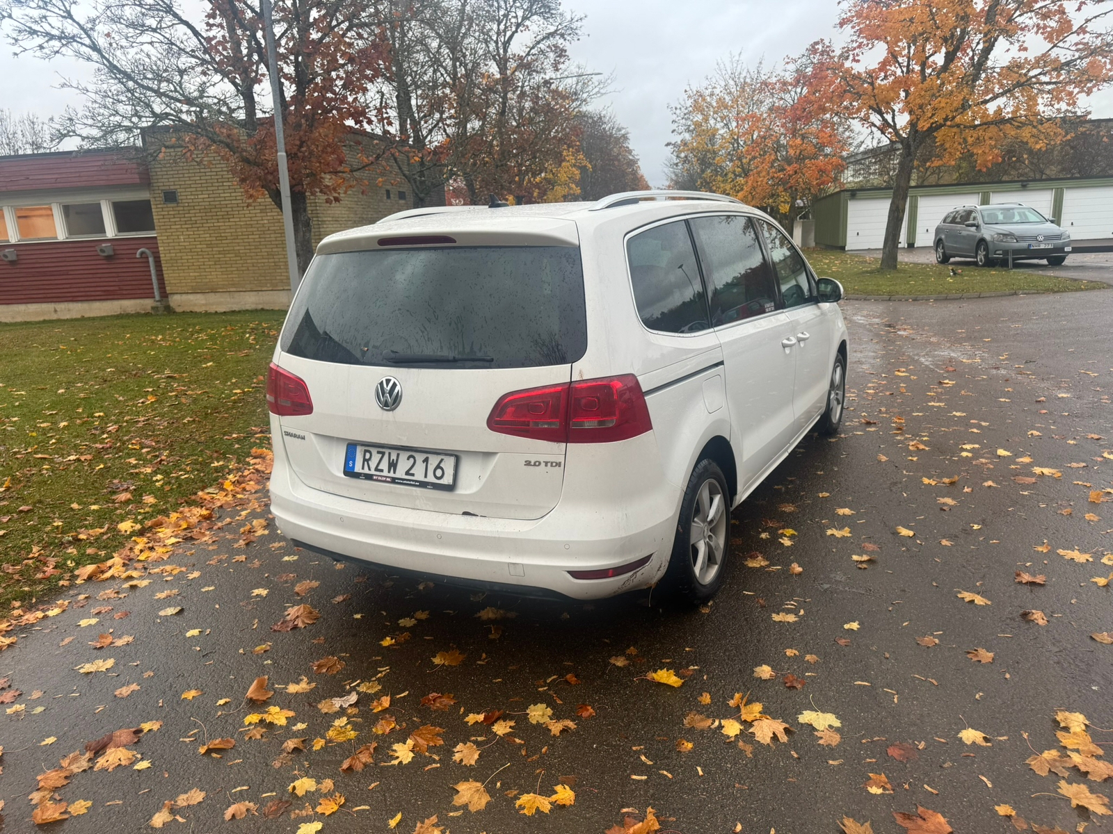 Volkswagen Sharan 2.0 TDI SCR 2014, bild 3/4