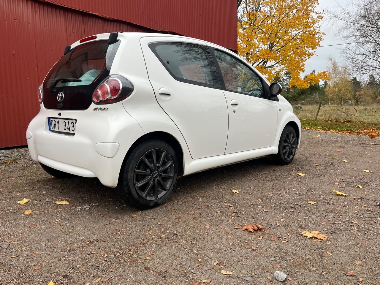 Toyota Aygo 1.0 2013, bild 3/5