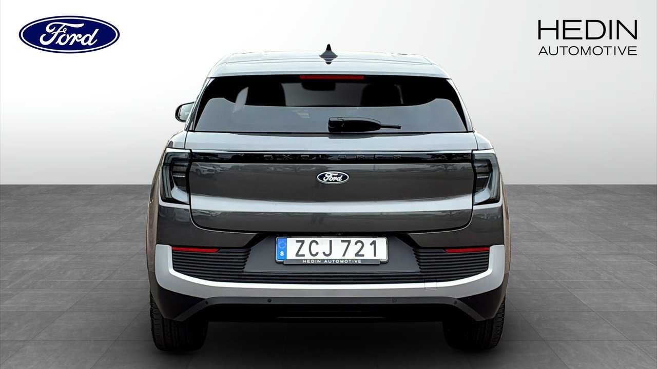 Ford Explorer Premium 2026, bild 7/10