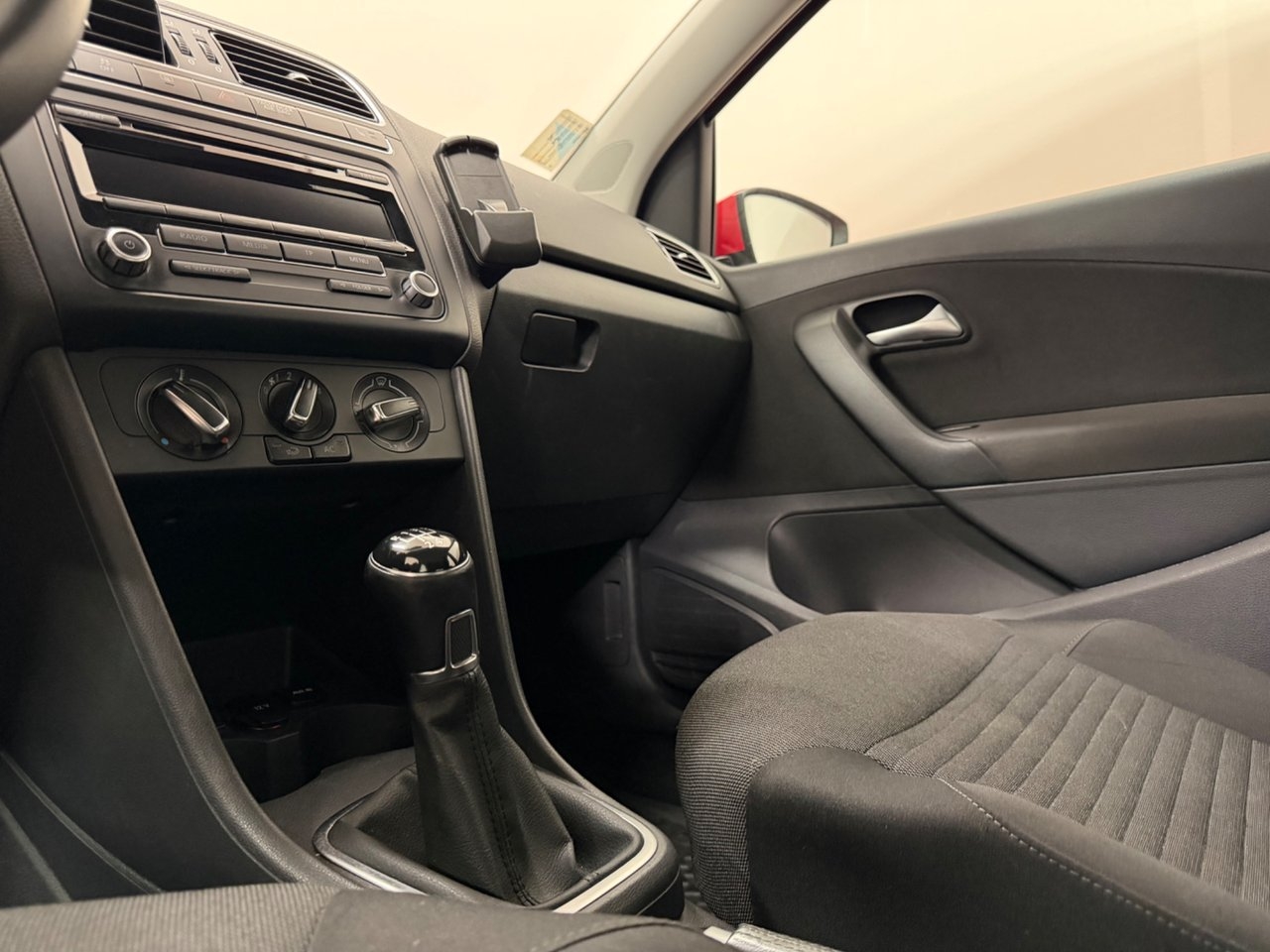 Volkswagen Polo 1.4 Masters 2014, bild 6/10