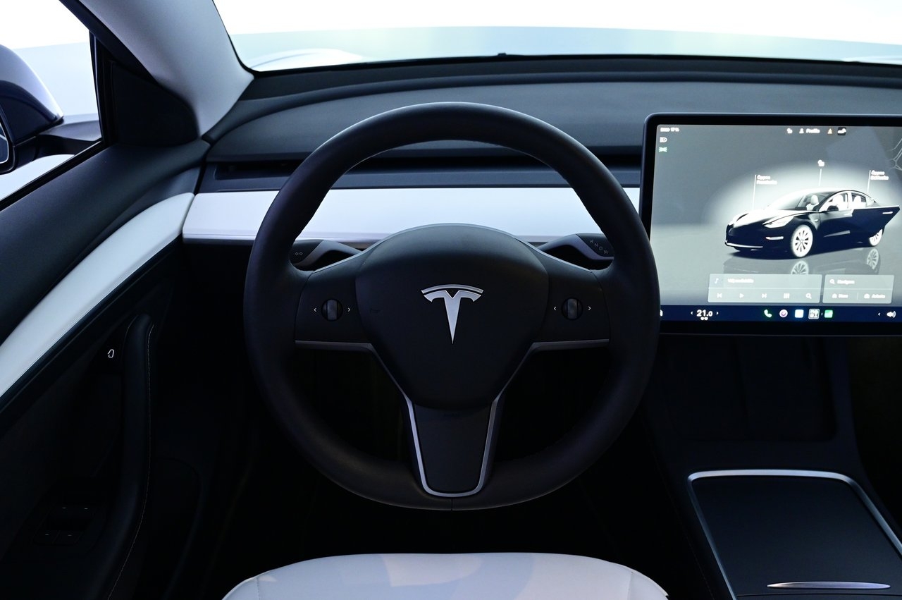 Tesla Model 3 2023, bild 7/10