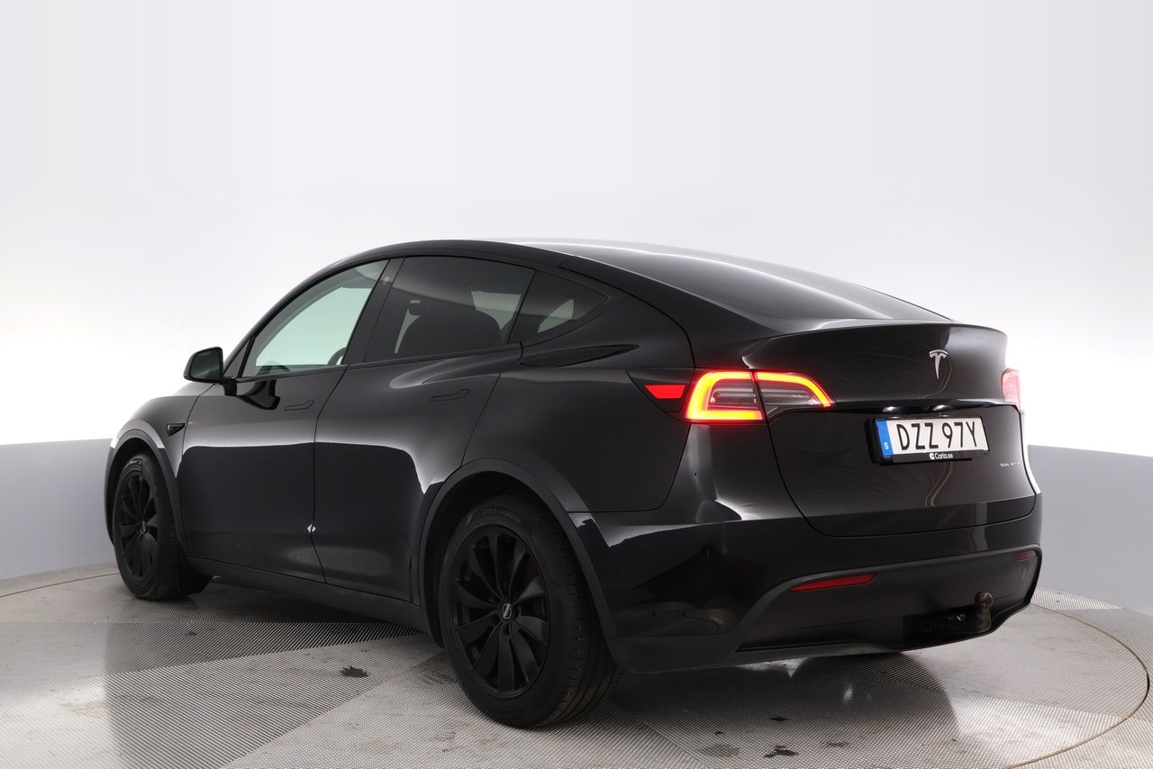 Tesla Model Y 2023, bild 4/10