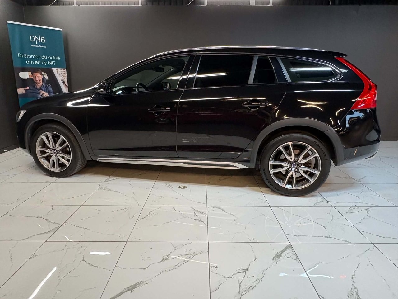 Volvo V60 Cross Country D3 2016, bild 5/10