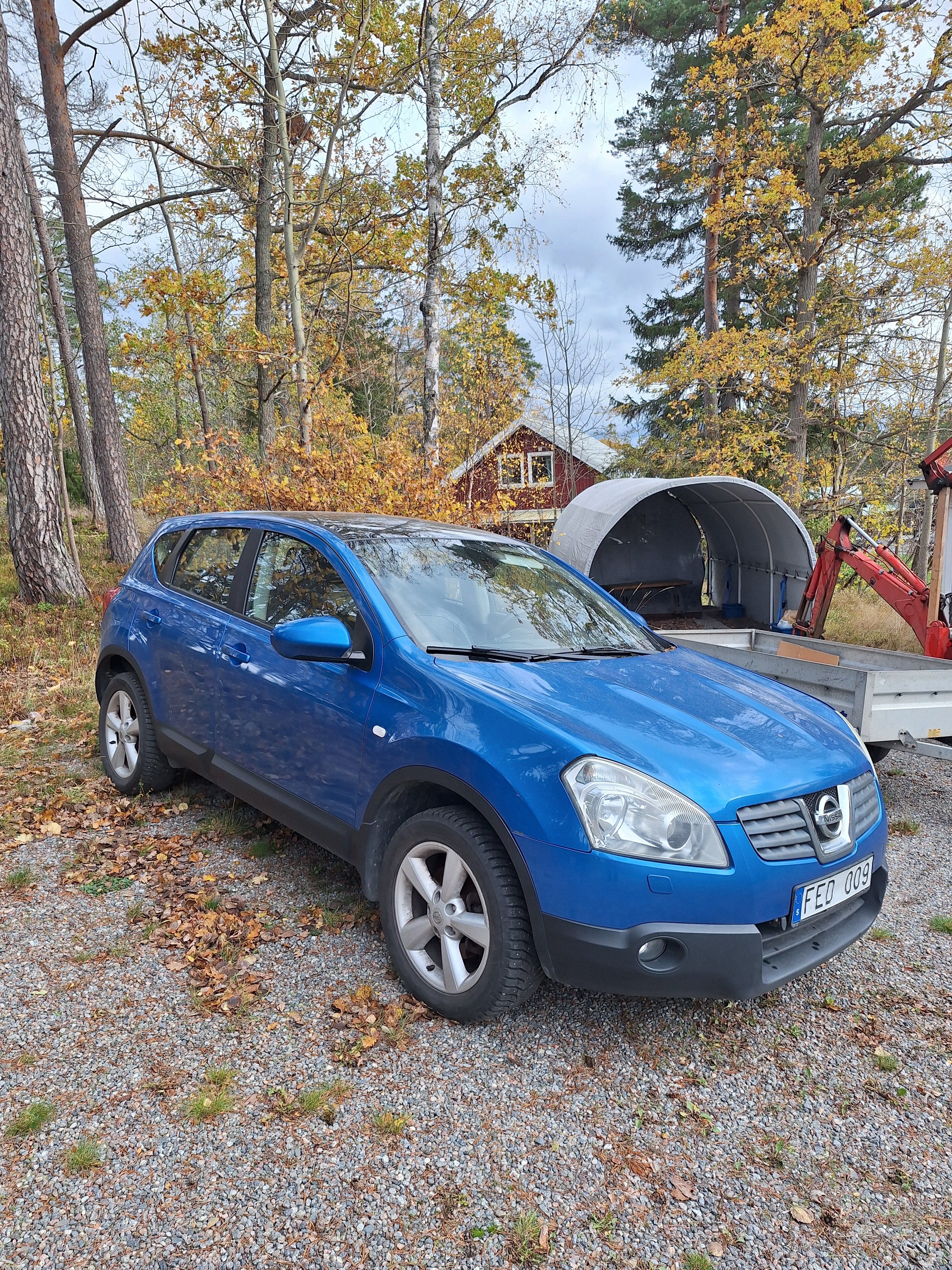 Nissan Qashqai 1.5 dCi 2008, bild 2/3