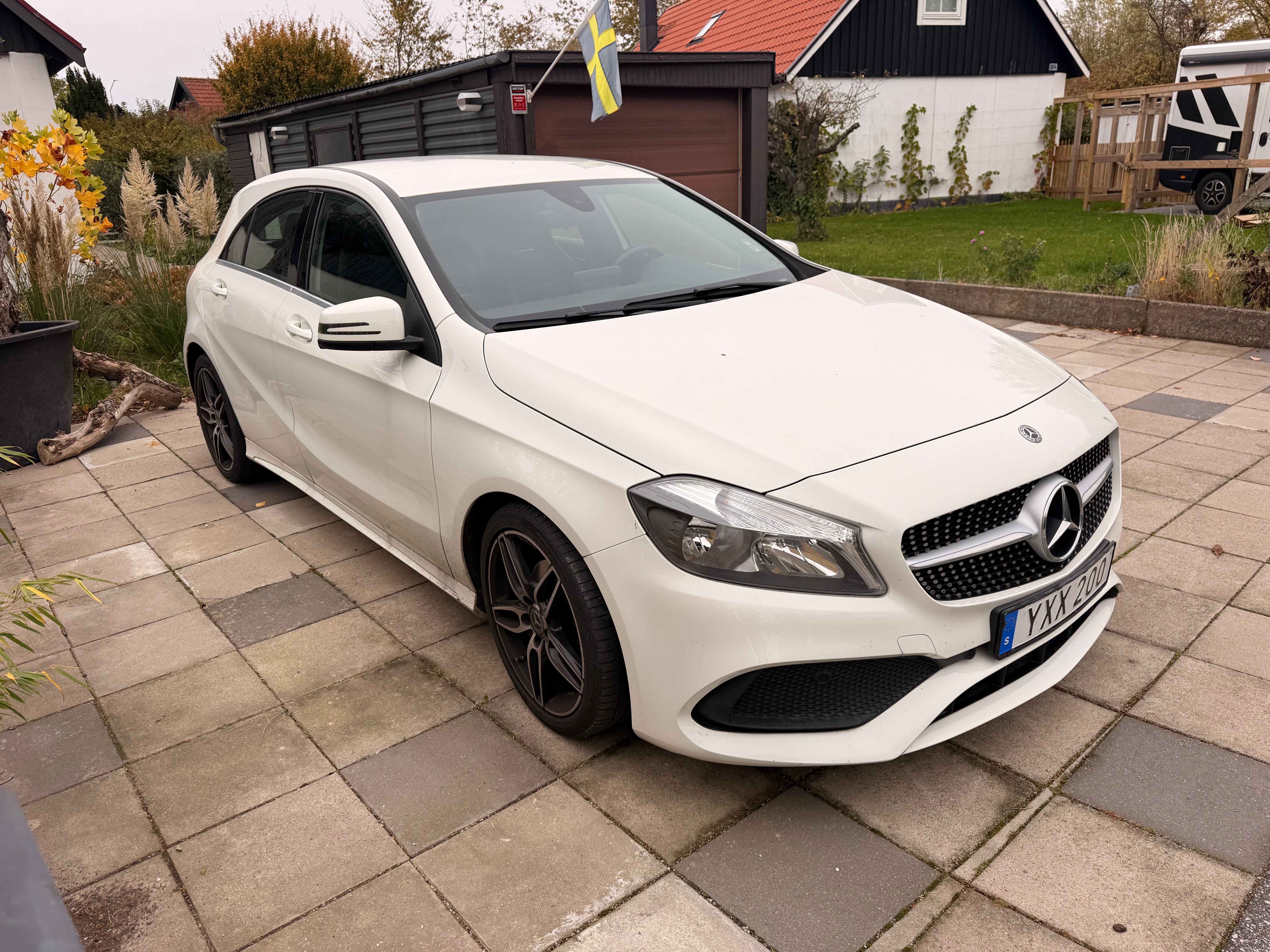 Mercedes-Benz A 180 2018, bild 2/10