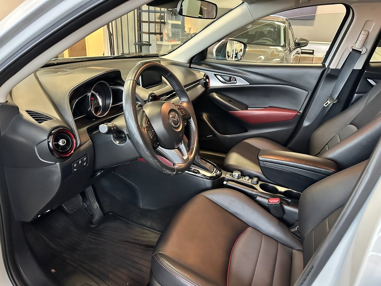 Mazda CX-3 2016, bild 7/10