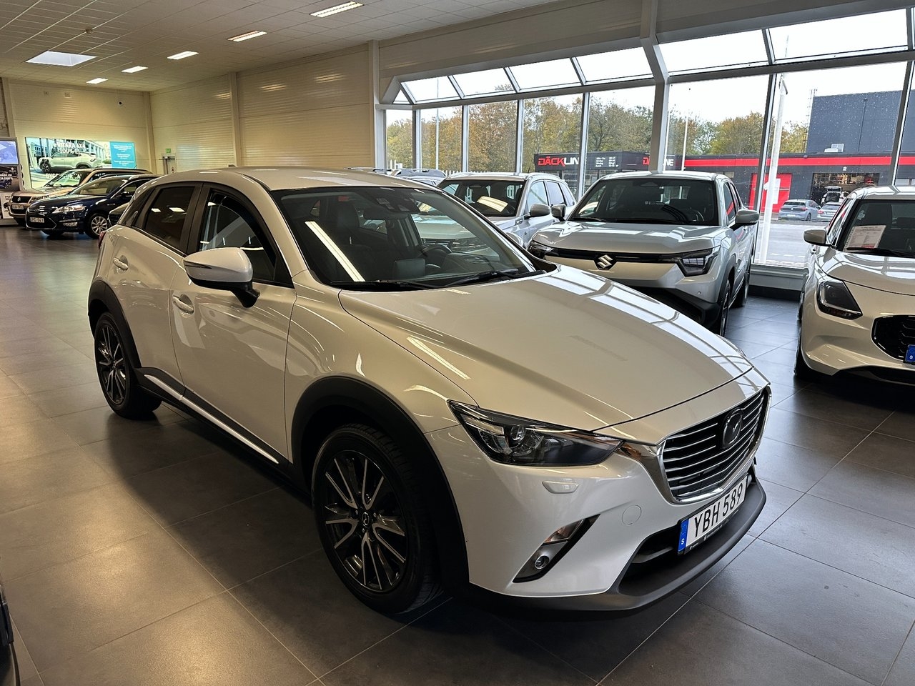 Mazda CX-3 2016, bild 4/10