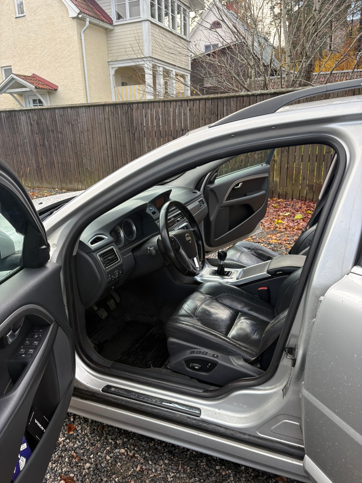 Volvo V70 Momentum 2013, photo 10/10
