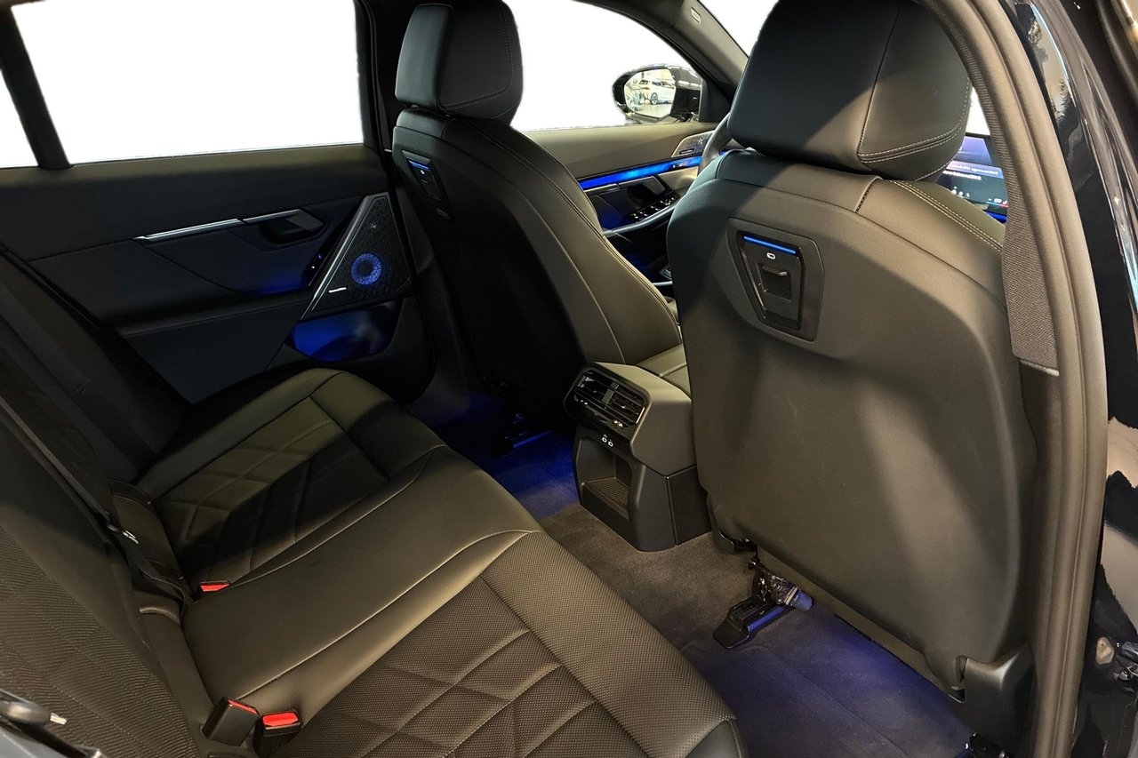 BMW 530e M Sport 2026, bild 7/10