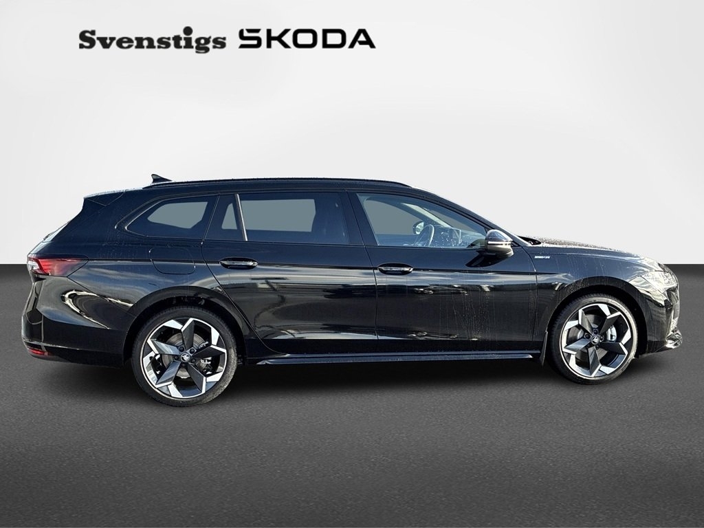 Skoda Superb Sportline 2027, bild 6/10