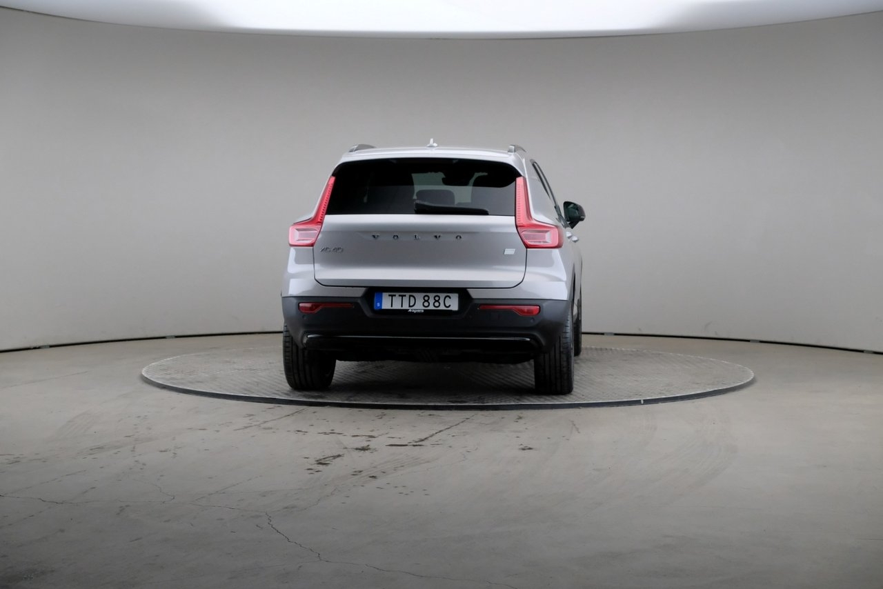 Volvo XC40 Extended Range Core 2024, bild 2/3