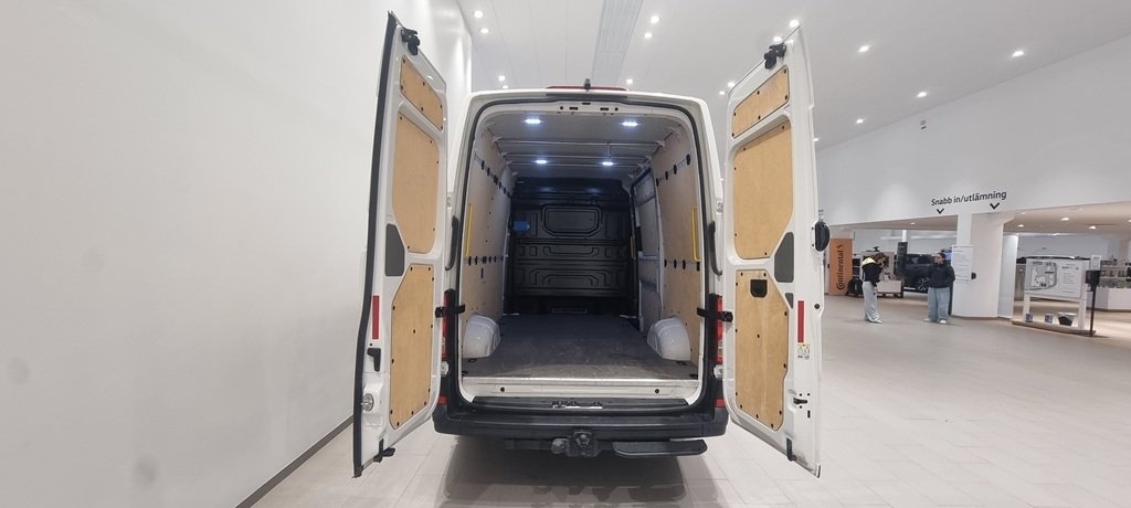 Volkswagen Crafter 2019, bild 5/9