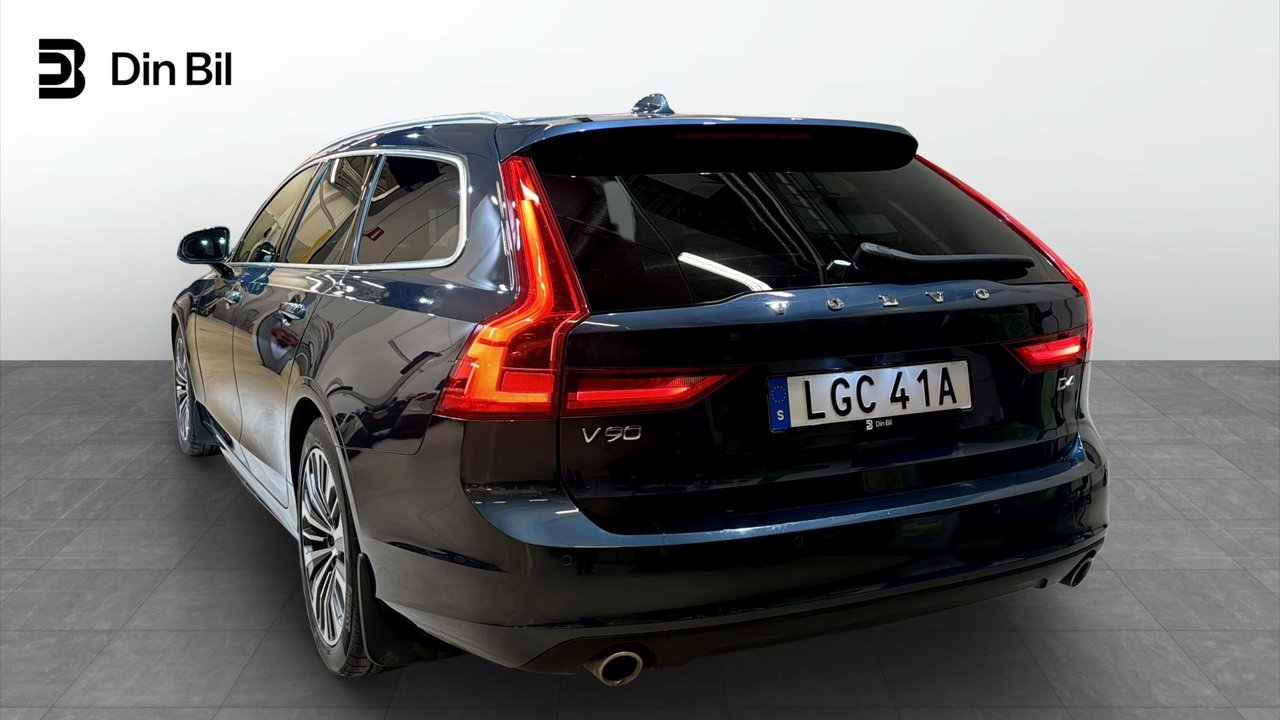 Volvo V90 D4 Momentum Advanced 2020, bild 3/10