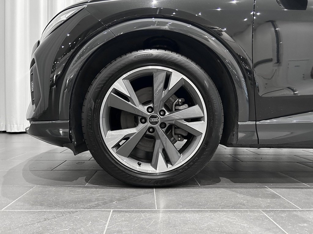 Audi Q4 e-tron 45 2023, bild 5/10