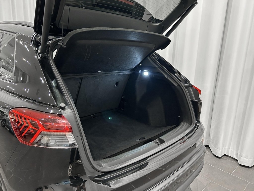 Audi Q4 e-tron 45 2023, bild 4/10