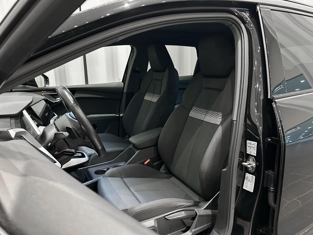 Audi Q4 e-tron 45 2023, bild 6/10