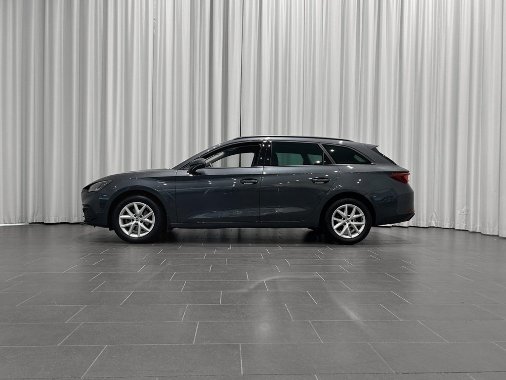 Seat Leon 1.0 eTSI 2024, bild 2/10