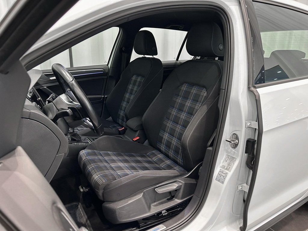 Volkswagen Golf 2020, bild 7/10